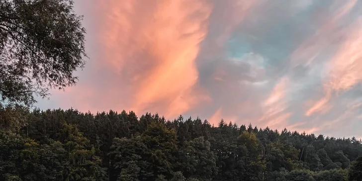 Kúzelný Lakehouse Amálka s neobmedzenou saunou, vírivkou a raňajkovým košom