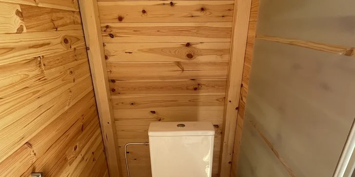 Kúzelný Lakehouse Amálka s neobmedzenou saunou, vírivkou a raňajkovým košom