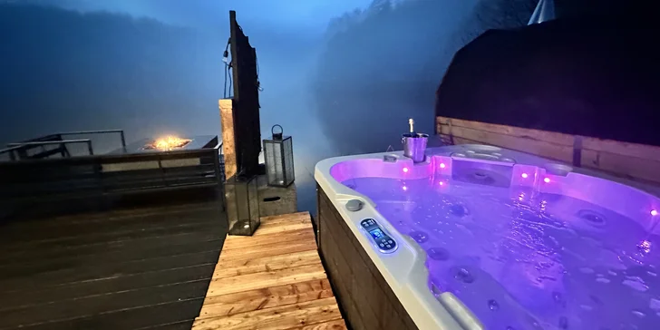 Kúzelný Lakehouse Amálka s neobmedzenou saunou, vírivkou a raňajkovým košom