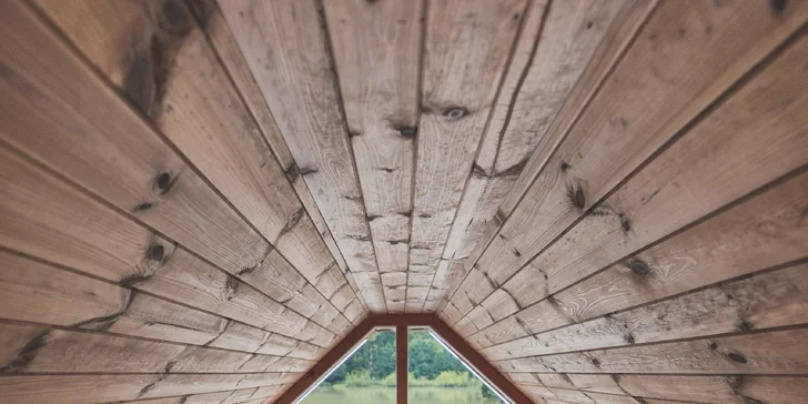 Kúzelný Lakehouse Amálka s neobmedzenou saunou, vírivkou a raňajkovým košom