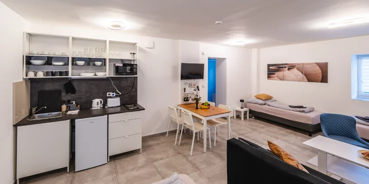 Krásny apartmán na Lipne až pre 6 osôb len kúsok od chodníka v korunách