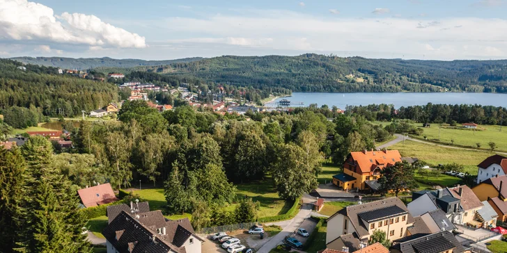 Krásny apartmán na Lipne až pre 6 osôb len kúsok od chodníka v korunách