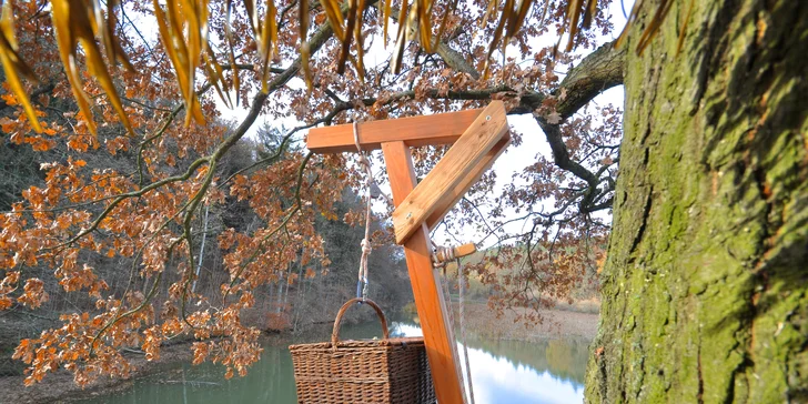 Netradičný relax v Českém raji: domček na strome až pre 4 osoby a zapožičanie loďky aj možnosť raňajkového koša