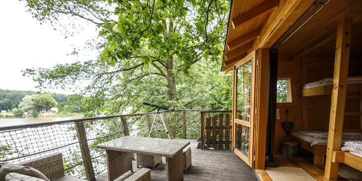 Netradičný relax v Českém raji: domček na strome až pre 4 osoby a zapožičanie loďky aj možnosť raňajkového koša