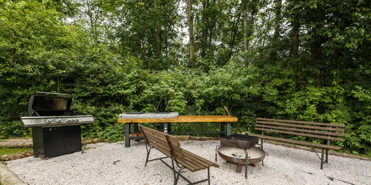 Netradičný relax v Českém raji: domček na strome až pre 4 osoby a zapožičanie loďky aj možnosť raňajkového koša