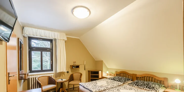 Pobyt v penzióne uprostred Jizeriek: raňajky alebo polpenzia a wellness