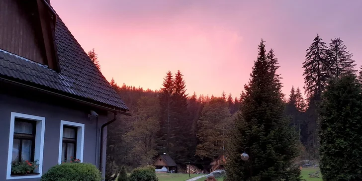 Pobyt v penzióne uprostred Jizeriek: raňajky alebo polpenzia a wellness