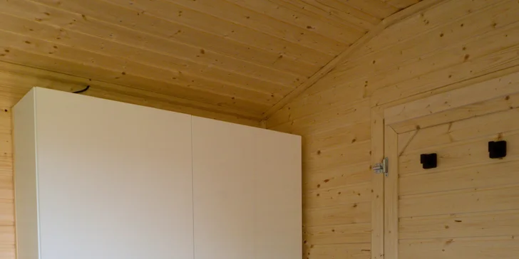 Relax na Vysočine: maringotka s raňajkami a neobmedzeným privátnym wellness