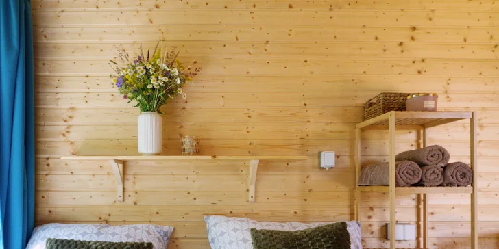 Relax na Vysočine: maringotka s raňajkami a neobmedzeným privátnym wellness