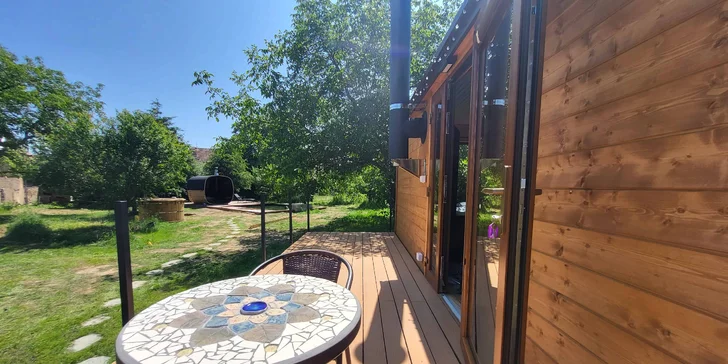 Relax na Vysočine: maringotka s raňajkami a neobmedzeným privátnym wellness