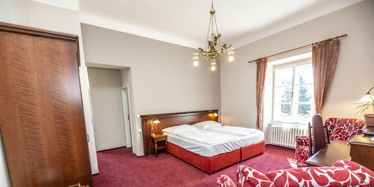 Zámok Hrubá Skála: polpenzia, vstup do wellness aj na vyhliadku, v cene aj procedúry