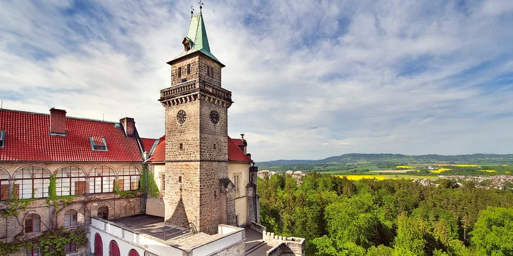 Zámok Hrubá Skála: polpenzia, vstup do wellness aj na vyhliadku, v cene aj procedúry