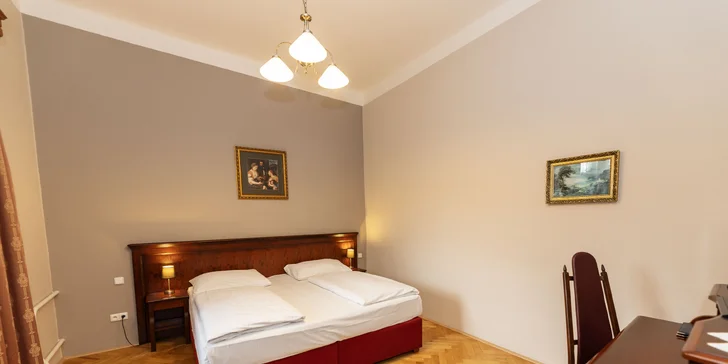 Zámok Hrubá Skála: polpenzia, vstup do wellness aj na vyhliadku, v cene aj procedúry