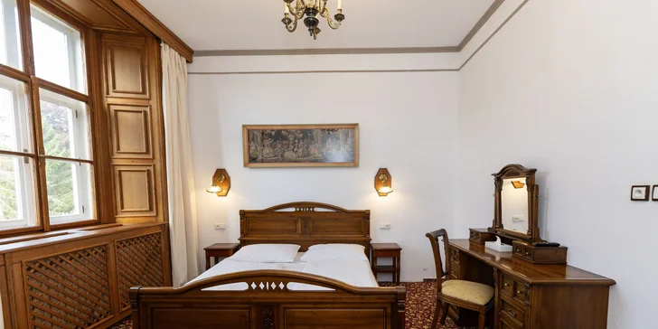 Zámok Hrubá Skála: polpenzia, vstup do wellness aj na vyhliadku, v cene aj procedúry