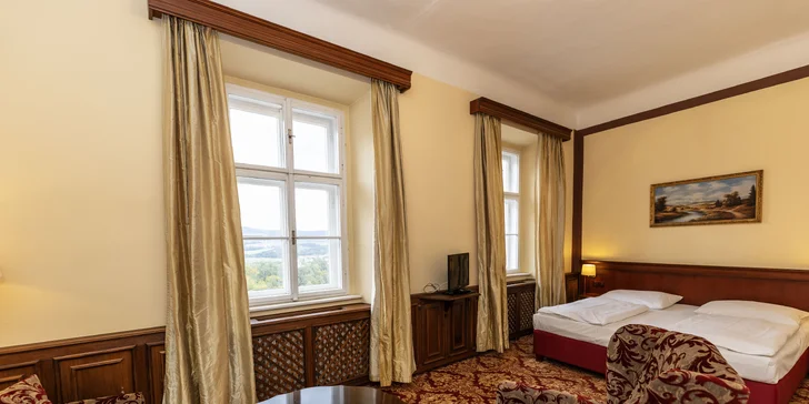 Zámok Hrubá Skála: polpenzia, vstup do wellness aj na vyhliadku, v cene aj procedúry