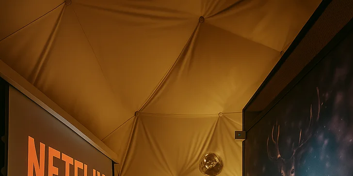 Pobyt v Špindlerovom Mlyne: moderný glampingový stan aj privátna infrasauna