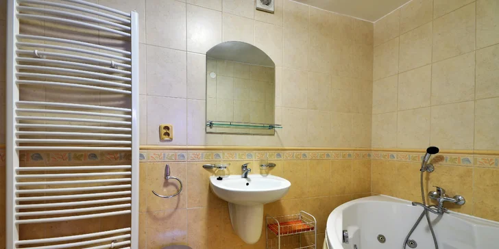 Pobyt na severnej Morave: raňajky, bazén a vstup do privátneho wellness