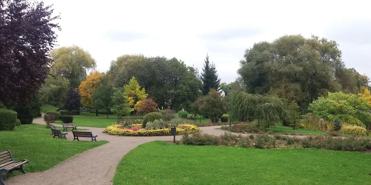 Kúpeľný pobyt v Klášterci nad Ohří: raňajky alebo polpenzia, vstup do bazéna s vírivkou a soľnej jaskyne