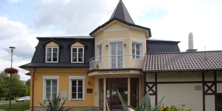 Kúpeľný pobyt v Klášterci nad Ohří: raňajky alebo polpenzia, vstup do bazéna s vírivkou a soľnej jaskyne