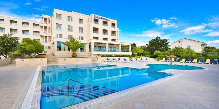 Dovolenka v Chorvátsku: polpenzia alebo all inclusive, wellness, bazény aj pláž