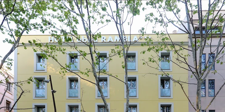 Pobyt v srdci Barcelony s raňajkami: hotel pár minút od ulice La Rambla a 4 km od Sagrada Família