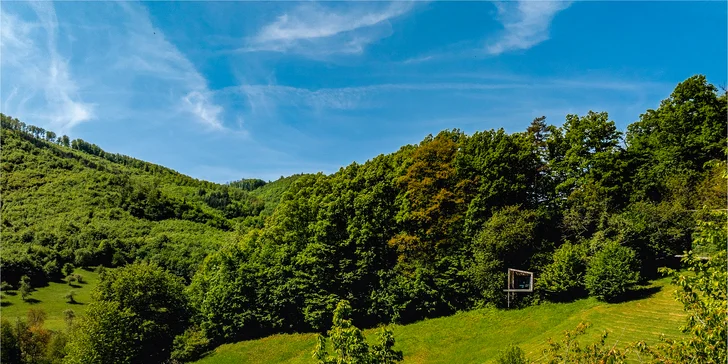 Luxusný dizajnový domček spätý s prírodou: aj s boxom plným dobrôt