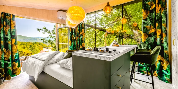 Luxusný dizajnový domček spätý s prírodou: aj s boxom plným dobrôt