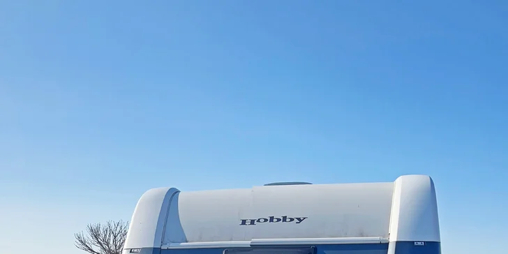 Prenájom rodinného karavanu s De Luxe výbavou až pre 6 osôb