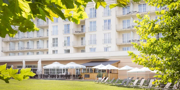 Termálne kúpele St. Gotthard: polpenzia, neobmedzené pitie, voľný vstup do kúpeľov a first minute zľava