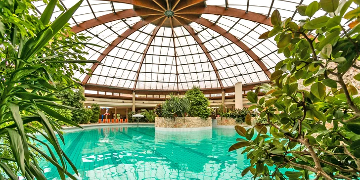 Termálne kúpele St. Gotthard: polpenzia, neobmedzené pitie, voľný vstup do kúpeľov a first minute zľava