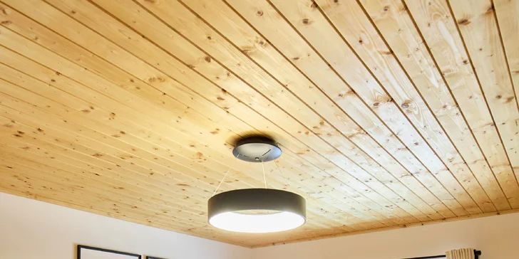 Romantika uprostred horskej prírody: moderná vybavená chata s fínskou saunou