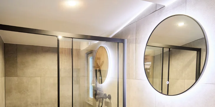 Romantika uprostred horskej prírody: moderná vybavená chata s fínskou saunou