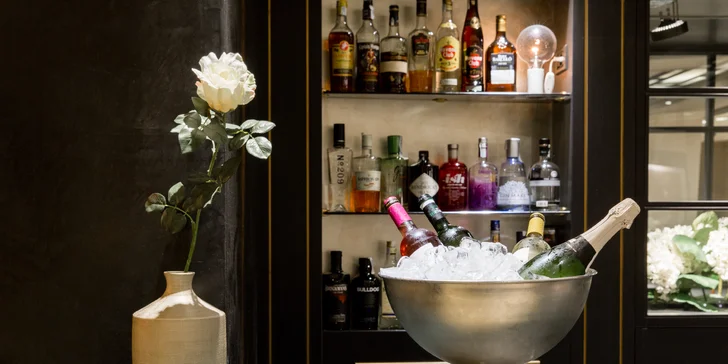 Dovolenka v Barcelone: 4* hotel s bohatými raňajkami a saunou, 2 km od Sagrada Família