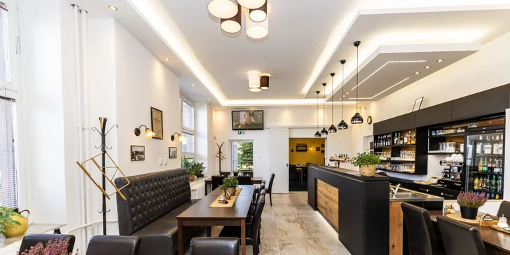 Pohodový pobyt v Českom krase: hotel v blízkosti Karlštejna, raňajky alebo polpenzia