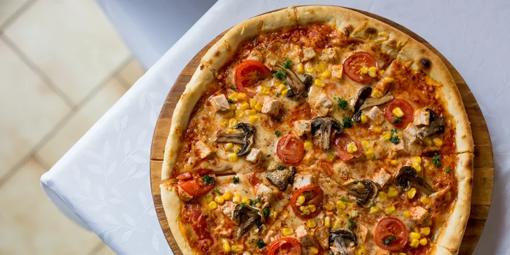 11 druhov pizze, osobný odber alebo donáška (v rámci KE v cene)