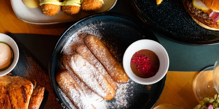 Ochutnajte Španielsko: trojchodové degustačné menu pre dvoch