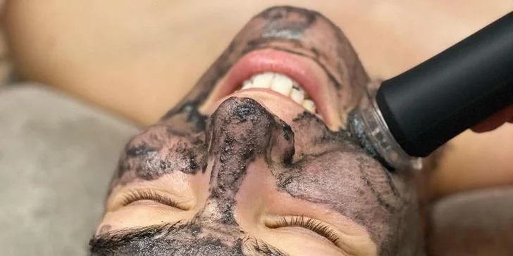 Darčeková poukážka na kozmetické služby v hodnote 30, 50 alebo 100 € v salóne YAYA