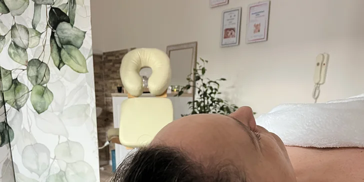 Masáže tváre inšpirované princípmi tradičnej čínskej medicíny: lymfatická, Gua Sha, Champi či Kobido