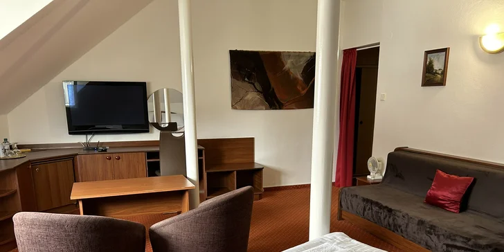 Pobyt v penzióne v Luhačoviciach s raňajkami aj vstupom na plaváreň