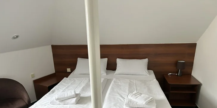 Pobyt v penzióne v Luhačoviciach s raňajkami aj vstupom na plaváreň