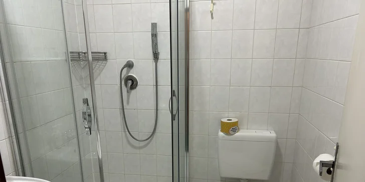 Pobyt v penzióne v Luhačoviciach s raňajkami aj vstupom na plaváreň