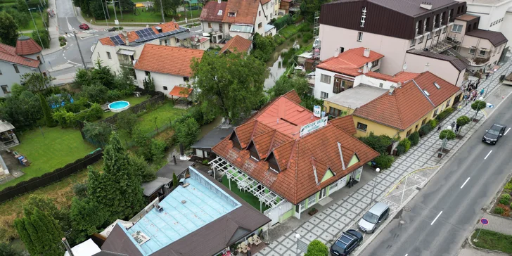 Pobyt v penzióne v Luhačoviciach s raňajkami aj vstupom na plaváreň