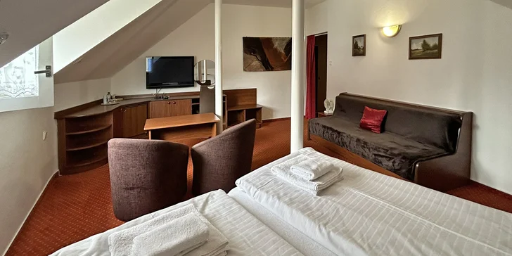 Pobyt v penzióne v Luhačoviciach s raňajkami aj vstupom na plaváreň