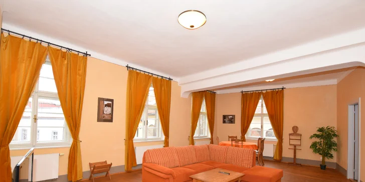 Romantika v Českém Krumlove: apartmán alebo izba pri krumlovskom zámku, vrátane možnosti raňajok