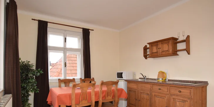 Romantika v Českém Krumlove: apartmán alebo izba pri krumlovskom zámku, vrátane možnosti raňajok