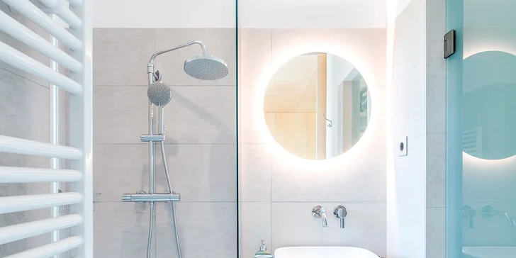 Výnimočný adult-friendly pobyt v dizajnovej chatke s privátnou saunou a vírivkou