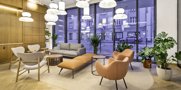 Novo postavený moderný hotel v samotnom centre Katovíc s jedlom a saunou