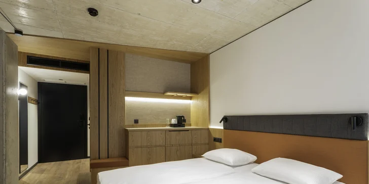 Novo postavený moderný hotel v samotnom centre Katovíc s jedlom a saunou