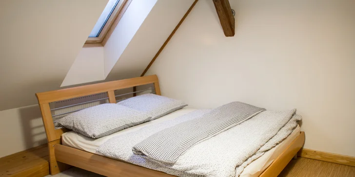 Pobyt na chalupe v Podkrkonoší: vybavené štúdio alebo apartmán, sauna a jacuzzi