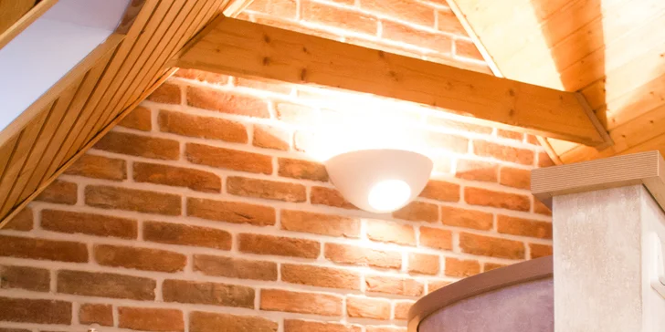 Pobyt na chalupe v Podkrkonoší: vybavené štúdio alebo apartmán, sauna a jacuzzi